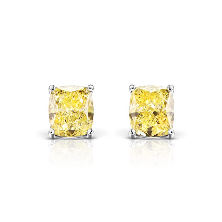 Yellow diamond stud earrings with a total weight of 6 ct