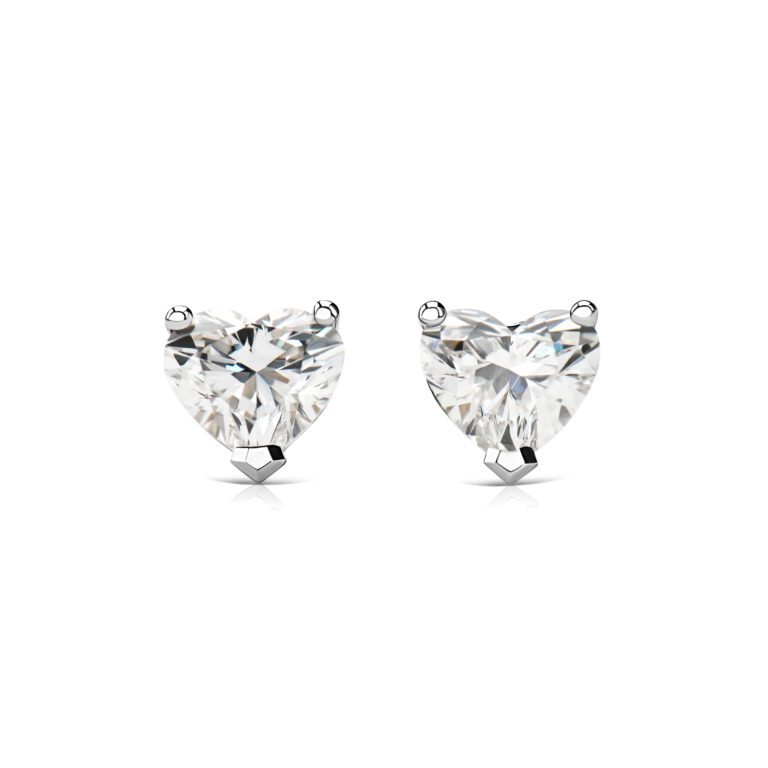 Pussets with diamonds 0.70 ct