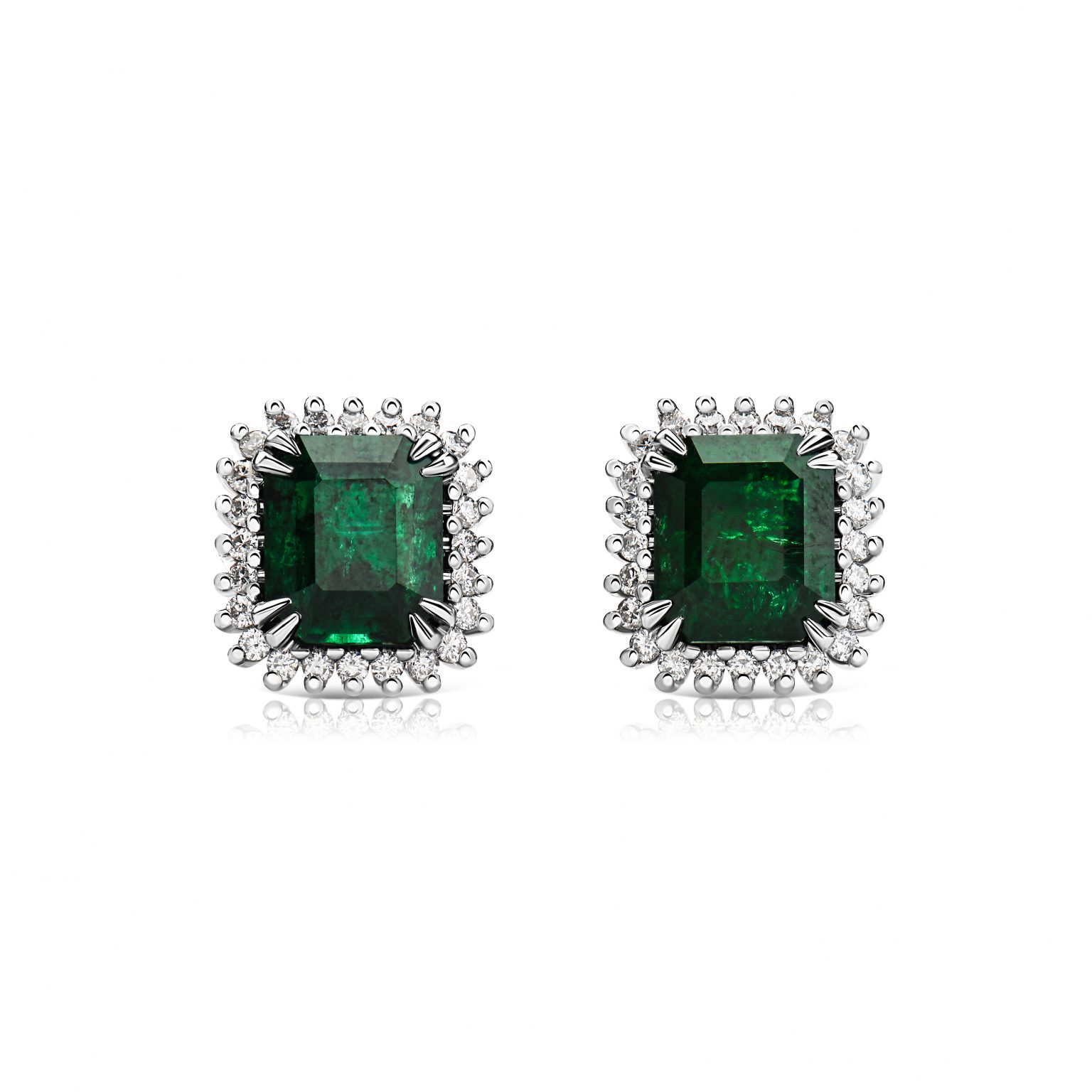 Emerald stud earrings 6.50 St