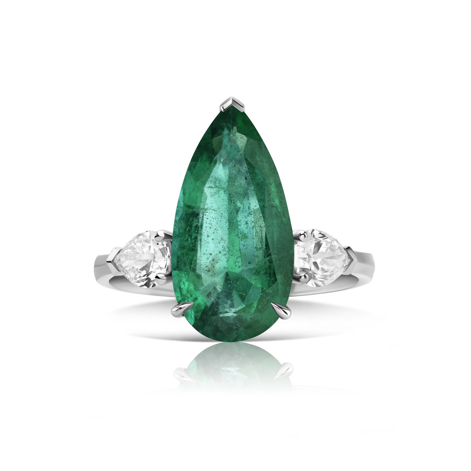 Emerald ring 5.77 ct