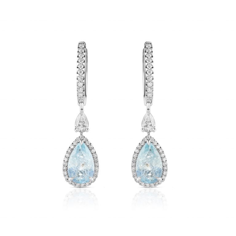 Paraiba tourmaline earrings with a total weight of 4 ct