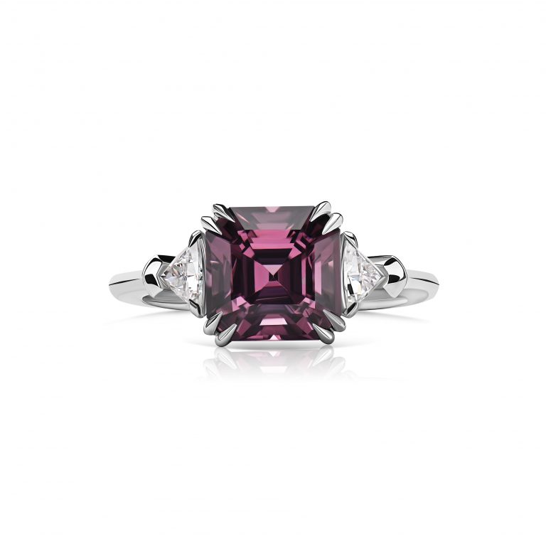Spinel ring 3.77 ct